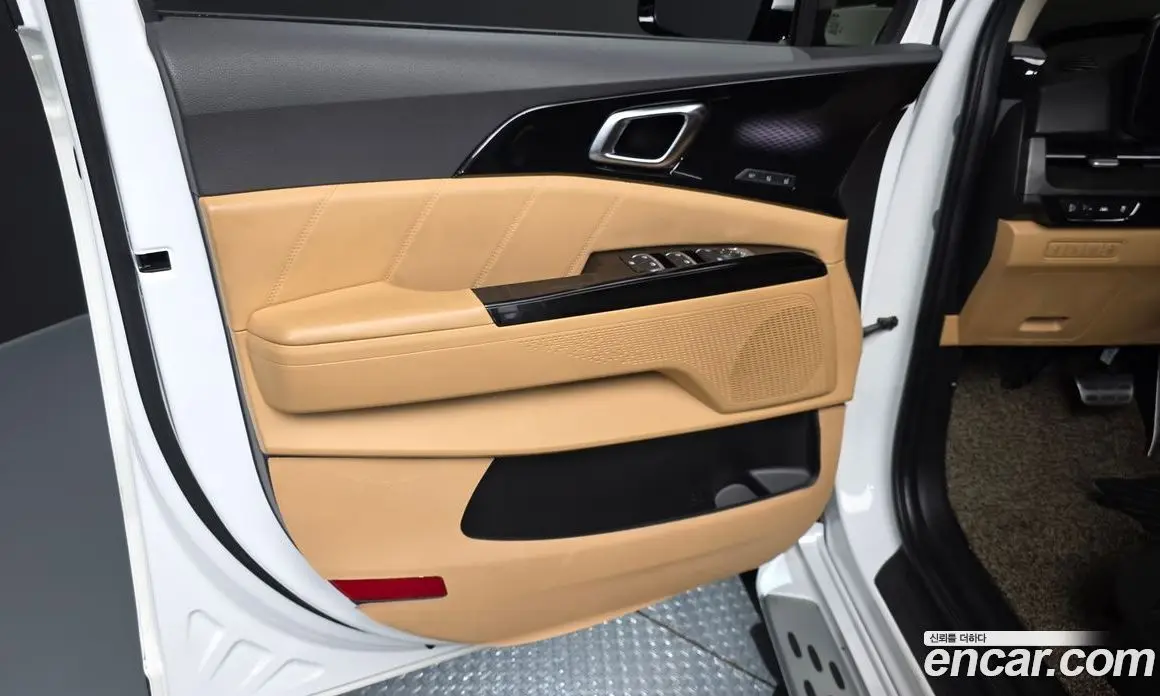 Kia Carnival 2022 2.2 автомат (гидро), фото 14