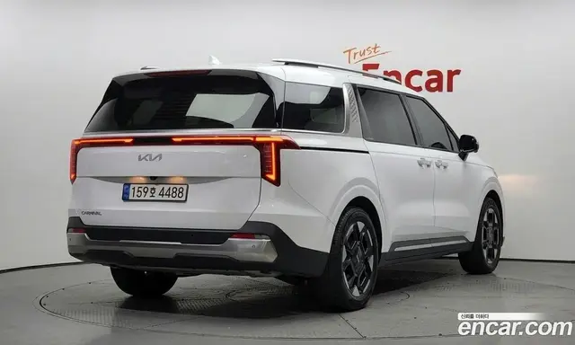 Kia Carnival 2024 2.2 автомат (гидро), миниатюра 2