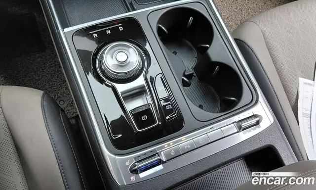 Kia Carnival 2024 2.2 автомат (гидро), миниатюра 12