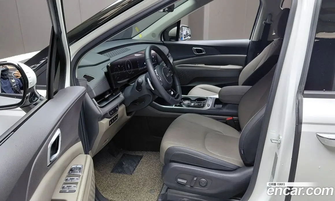 Kia Carnival 2024 2.2 автомат (гидро), фото 13