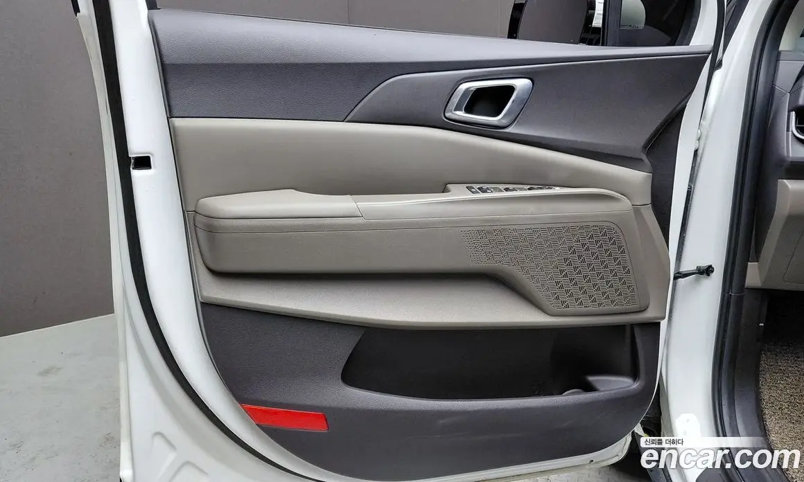 Kia Carnival 2024 2.2 автомат (гидро), фото 14