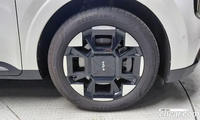 Kia Carnival 2024 2.2 автомат (гидро), миниатюра 7