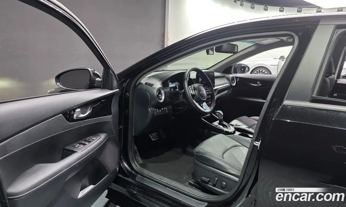 Kia K3 2023 1.6 автомат (гидро), фото 13 Kia K3 2023 1.6 автомат (гидро), фото 13