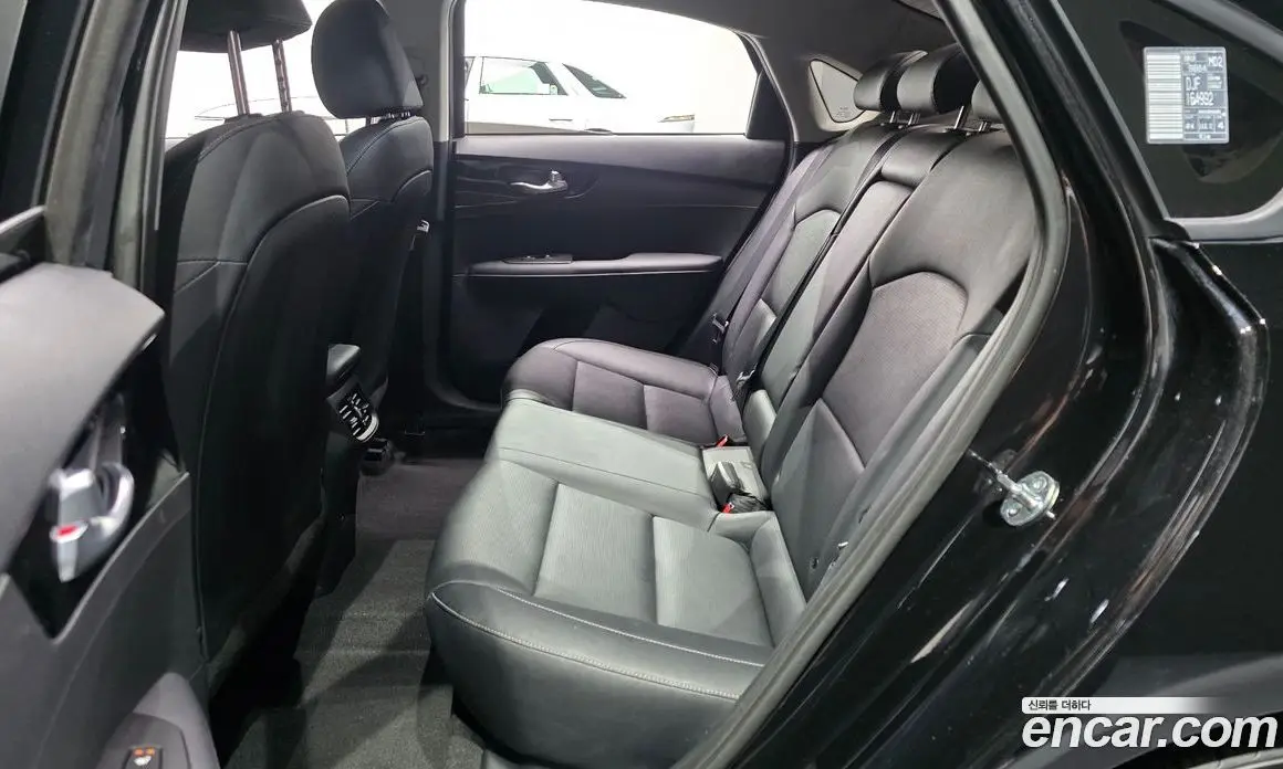 Kia K3 2023 1.6 автомат (гидро), фото 17 Kia K3 2023 1.6 автомат (гидро), фото 17
