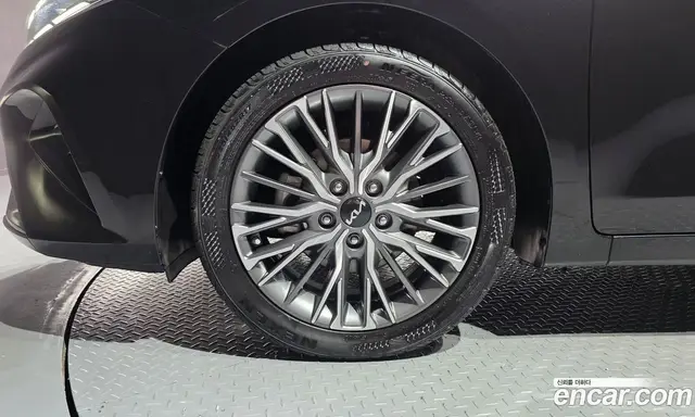 Kia K3 2023 1.6 автомат (гидро), миниатюра 5 Kia K3 2023 1.6 автомат (гидро), миниатюра 5