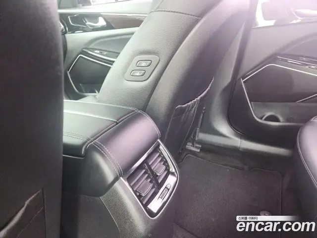 Kia K7 2017 2.4 автомат (гидро), миниатюра 10