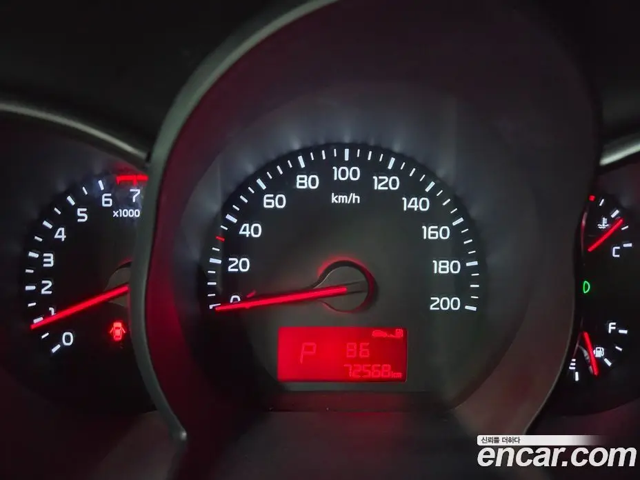 Kia Morning 2016 1.0 автомат (гидро), фото 8