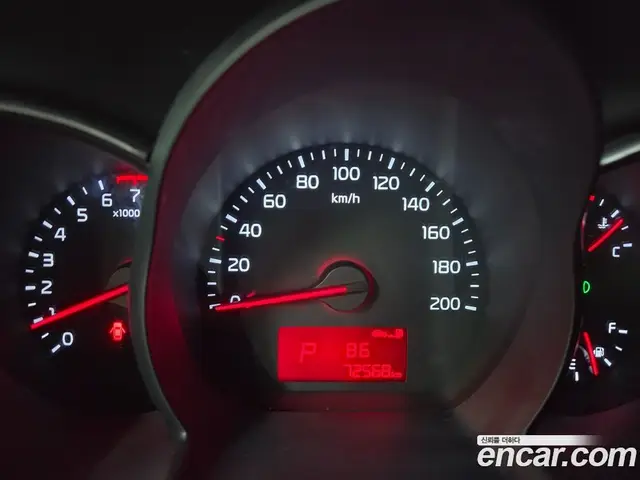 Kia Morning 2016 1.0 автомат (гидро), миниатюра 8
