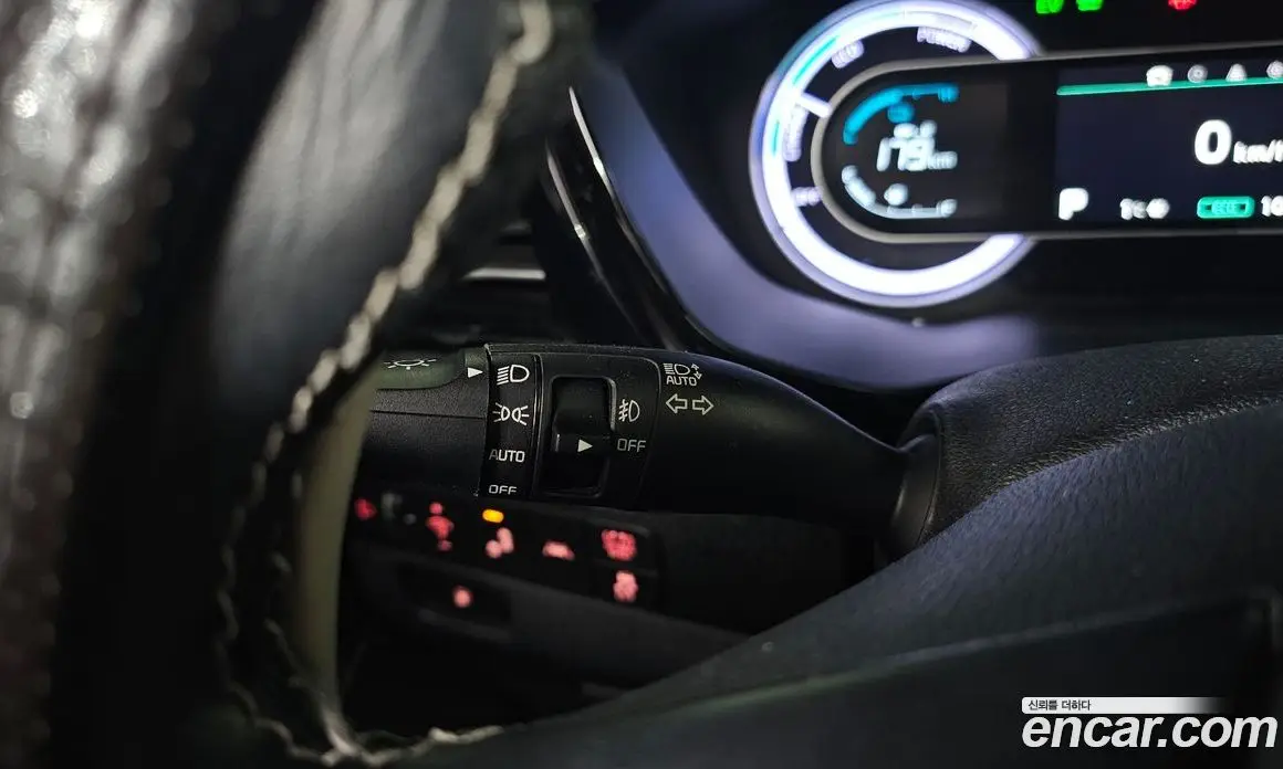 Kia Niro 2020 1.6 автомат (гидро), фото 19 Kia Niro 2020 1.6 автомат (гидро), фото 19