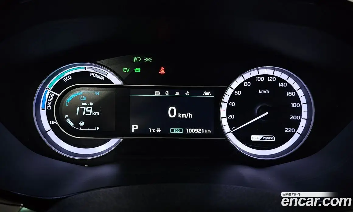 Kia Niro 2020 1.6 автомат (гидро), фото 8 Kia Niro 2020 1.6 автомат (гидро), фото 8