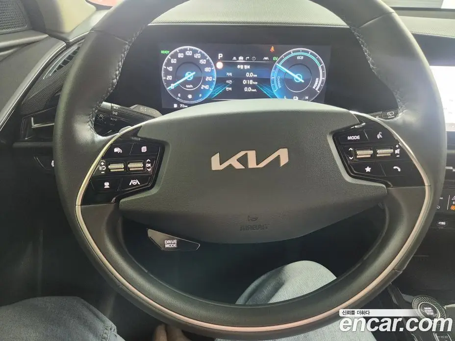 Kia Niro 2023 1.6 автомат (гидро), фото 12