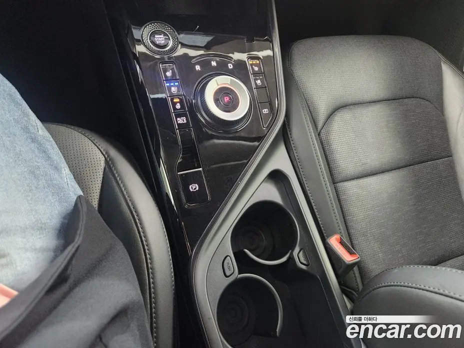 Kia Niro 2023 1.6 автомат (гидро), фото 13