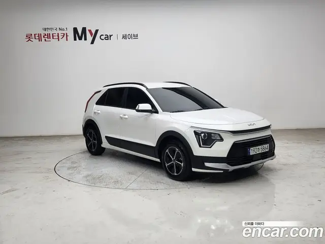 Kia Niro 2023 1.6 автомат (гидро), миниатюра 7
