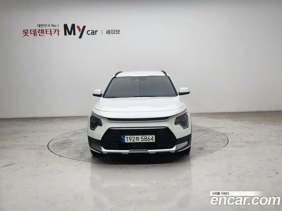 Kia Niro 2023 1.6 автомат (гидро), фото 8