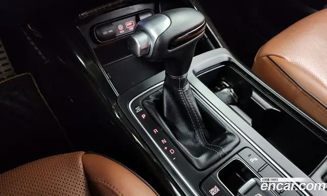 Kia Sorento 2018 2.0 автомат (гидро), миниатюра 9 Kia Sorento 2018 2.0 автомат (гидро), миниатюра 9