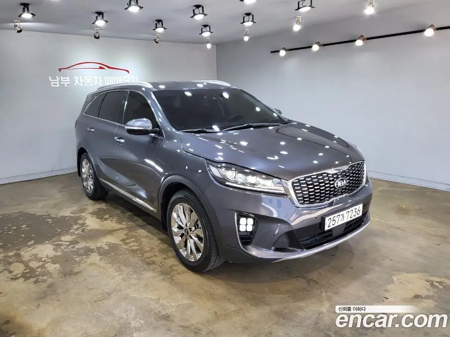 Kia Sorento 2018 2.0 автомат (гидро), фото 2 Kia Sorento 2018 2.0 автомат (гидро), фото 2