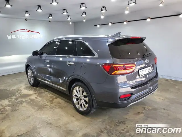 Kia Sorento 2018 2.0 автомат (гидро), миниатюра 6 Kia Sorento 2018 2.0 автомат (гидро), миниатюра 6