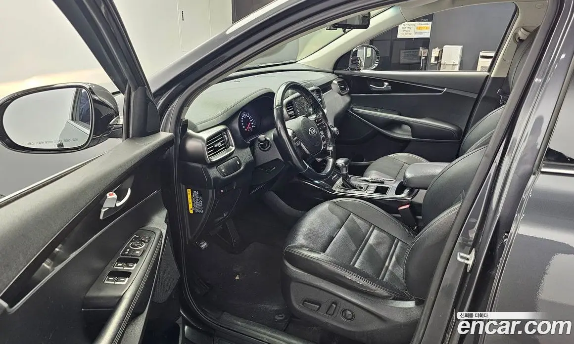 Kia Sorento 2018 2.0 автомат (гидро), фото 13