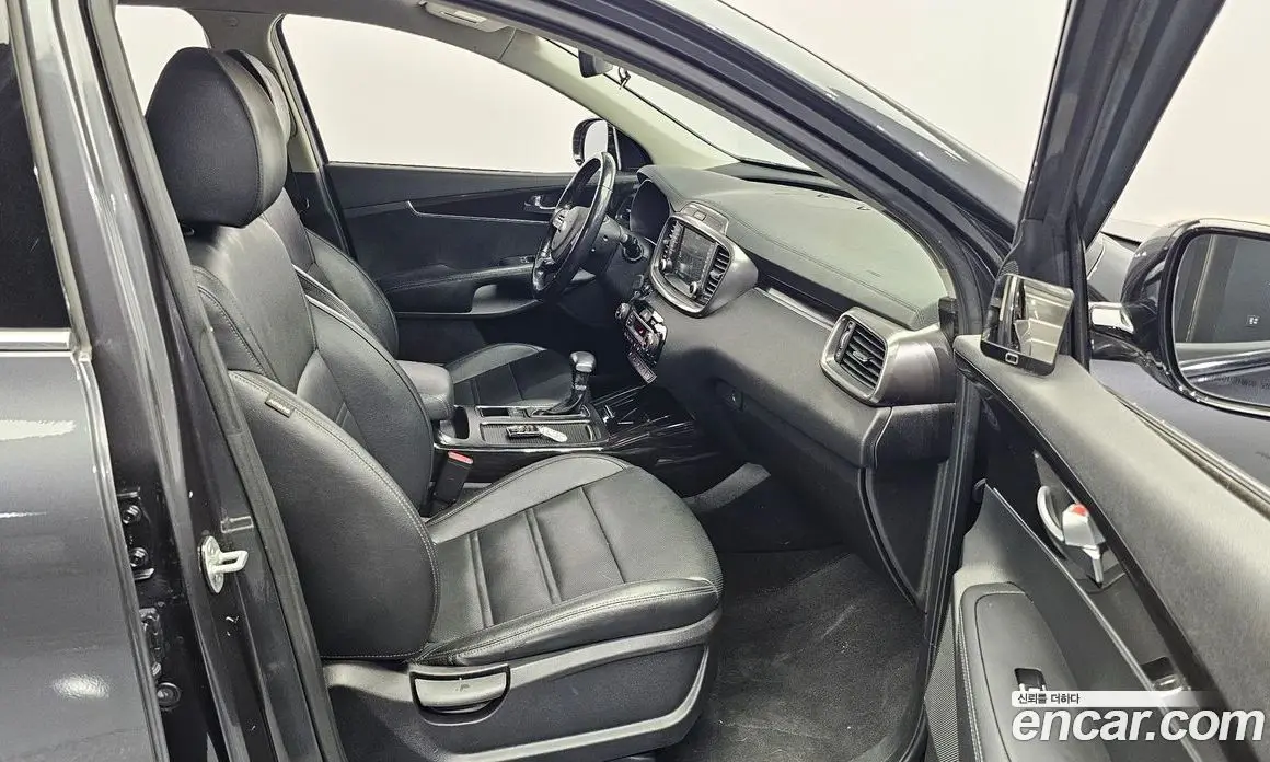 Kia Sorento 2018 2.0 автомат (гидро), фото 17