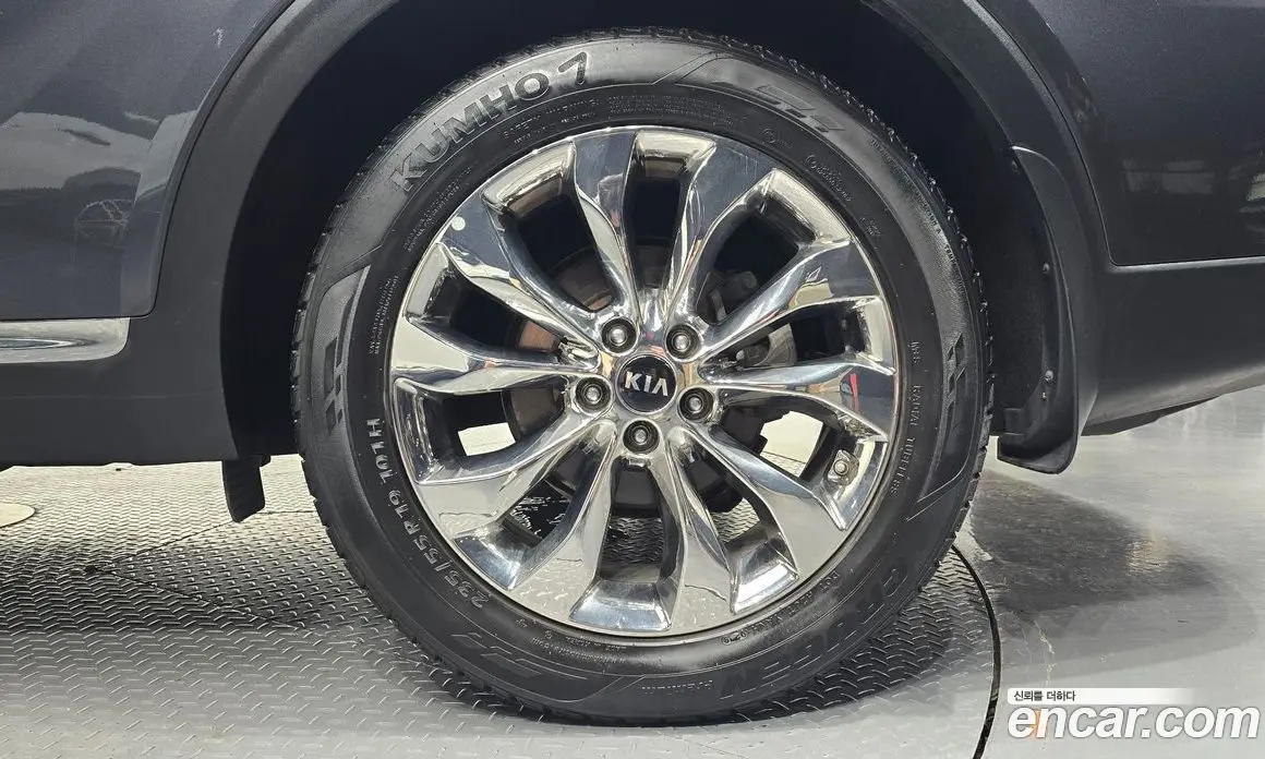 Kia Sorento 2019 2.0 автомат (гидро), фото 6 Kia Sorento 2019 2.0 автомат (гидро), фото 6