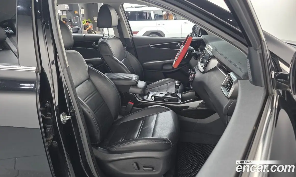 Kia Sorento 2019 2.0 автомат (гидро), фото 17