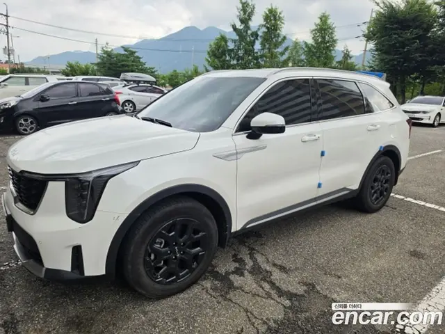 Kia Sorento 2024 1.6 автомат (гидро), миниатюра 3