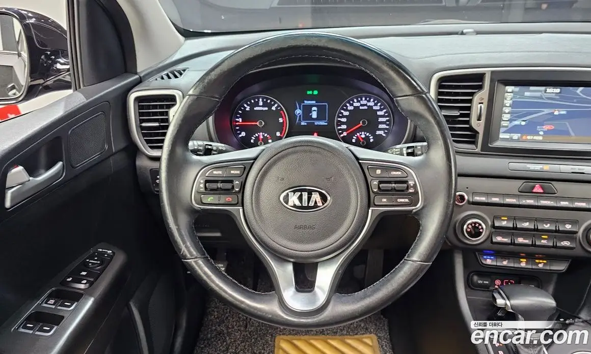 Kia Sportage 2015 2.0 автомат (гидро), фото 12