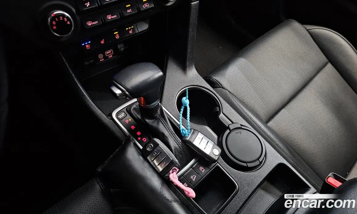 Kia Sportage 2015 2.0 автомат (гидро), фото 12