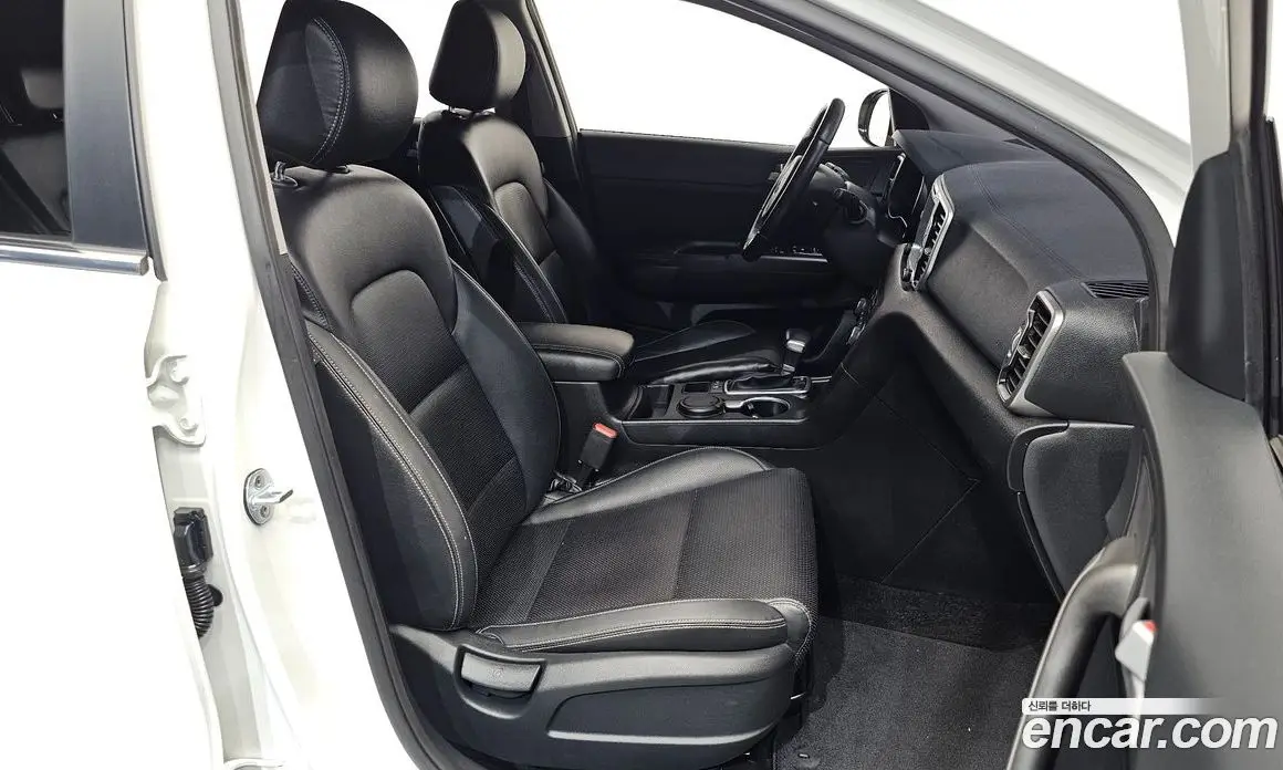 Kia Sportage 2015 2.0 автомат (гидро), фото 16