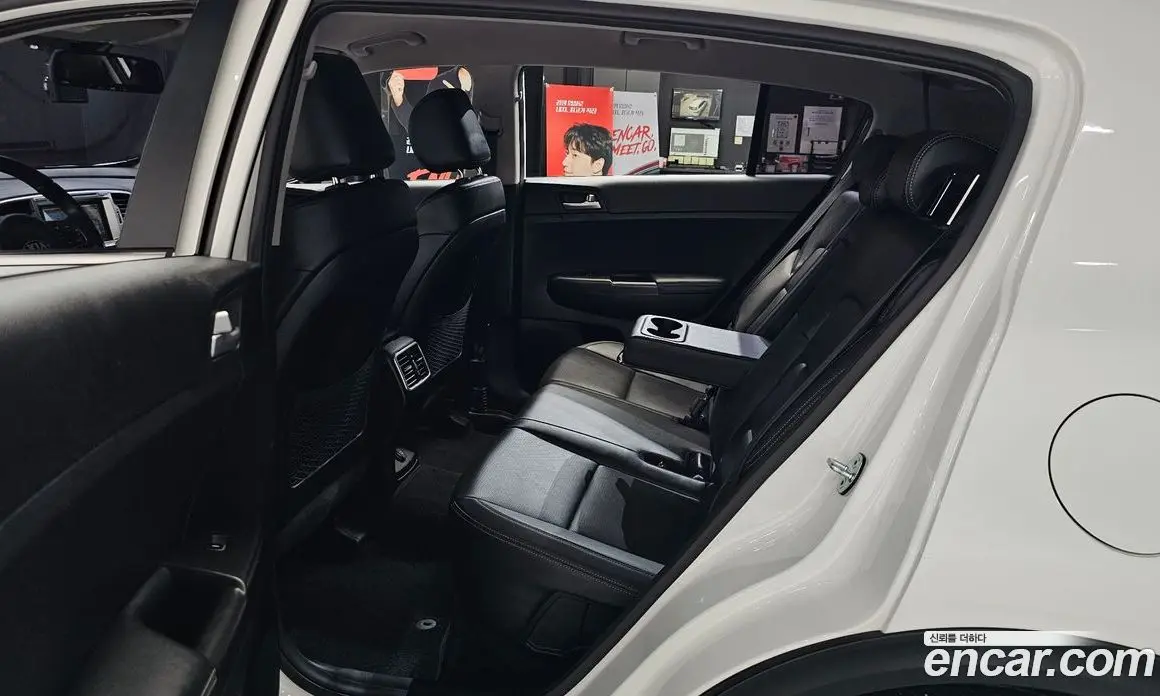 Kia Sportage 2015 2.0 автомат (гидро), фото 17