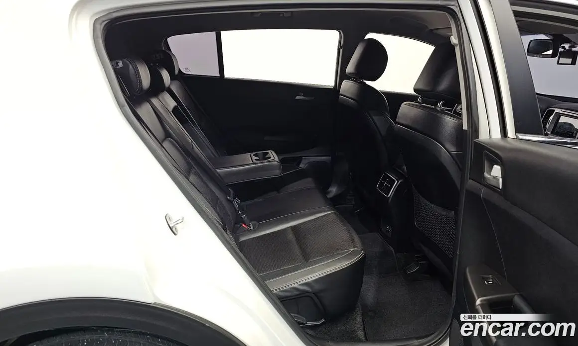 Kia Sportage 2015 2.0 автомат (гидро), фото 18