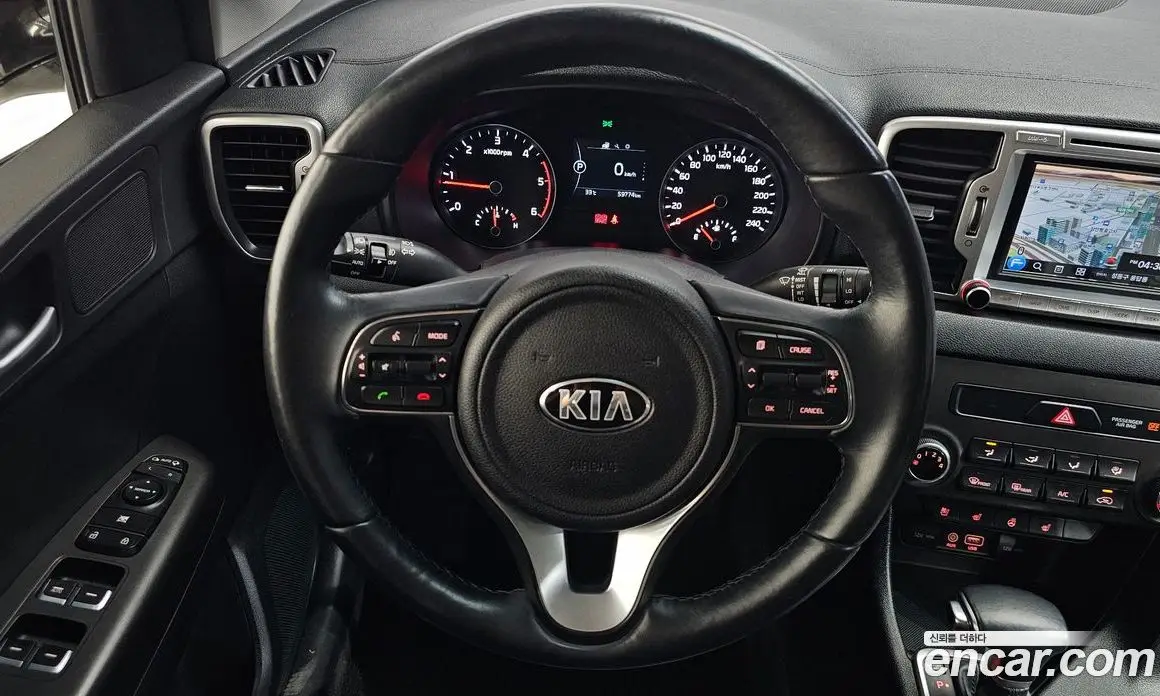 Kia Sportage 2015 2.0 автомат (гидро), фото 19