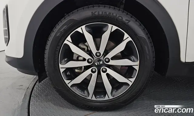 Kia Sportage 2015 2.0 автомат (гидро), миниатюра 5