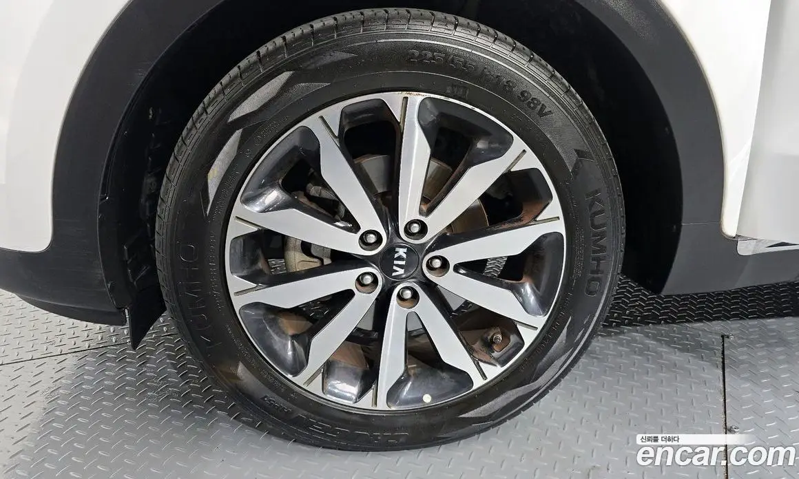 Kia Sportage 2016 1.7 автомат (гидро), фото 5