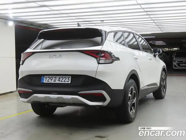 Kia Sportage 2022 2.0 автомат (гидро), миниатюра 4