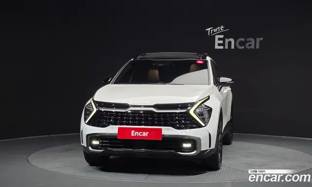 Kia Sportage 2022 2.0 автомат (гидро), миниатюра 3