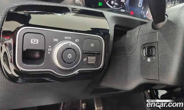 Mercedes-Benz CLA-Class 2025 2.0 автомат (гидро), миниатюра 12