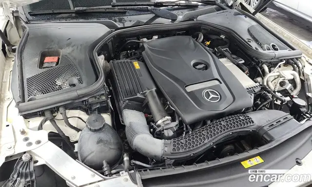 Mercedes-Benz E-Class 2018 2.0 автомат (гидро), миниатюра 6