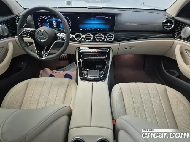 Mercedes-Benz E-Class, 2023, 14 661 км