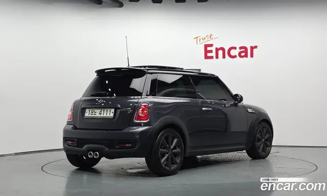 Mini Cooper 2013 2.0 автомат (гидро), миниатюра 2