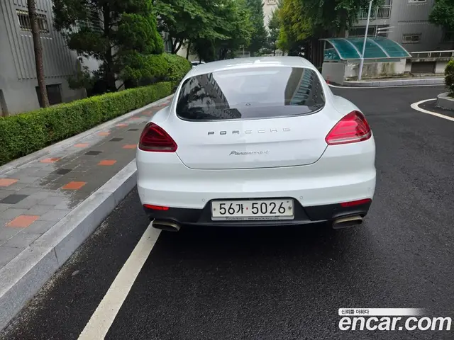 Porsche Panamera 2013 3.6 автомат (гидро), миниатюра 4