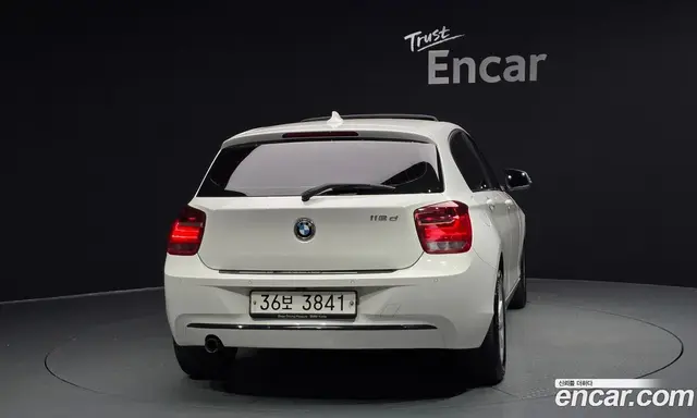 BMW 1 серия 2015 2.0 автомат (гидро), миниатюра 4
