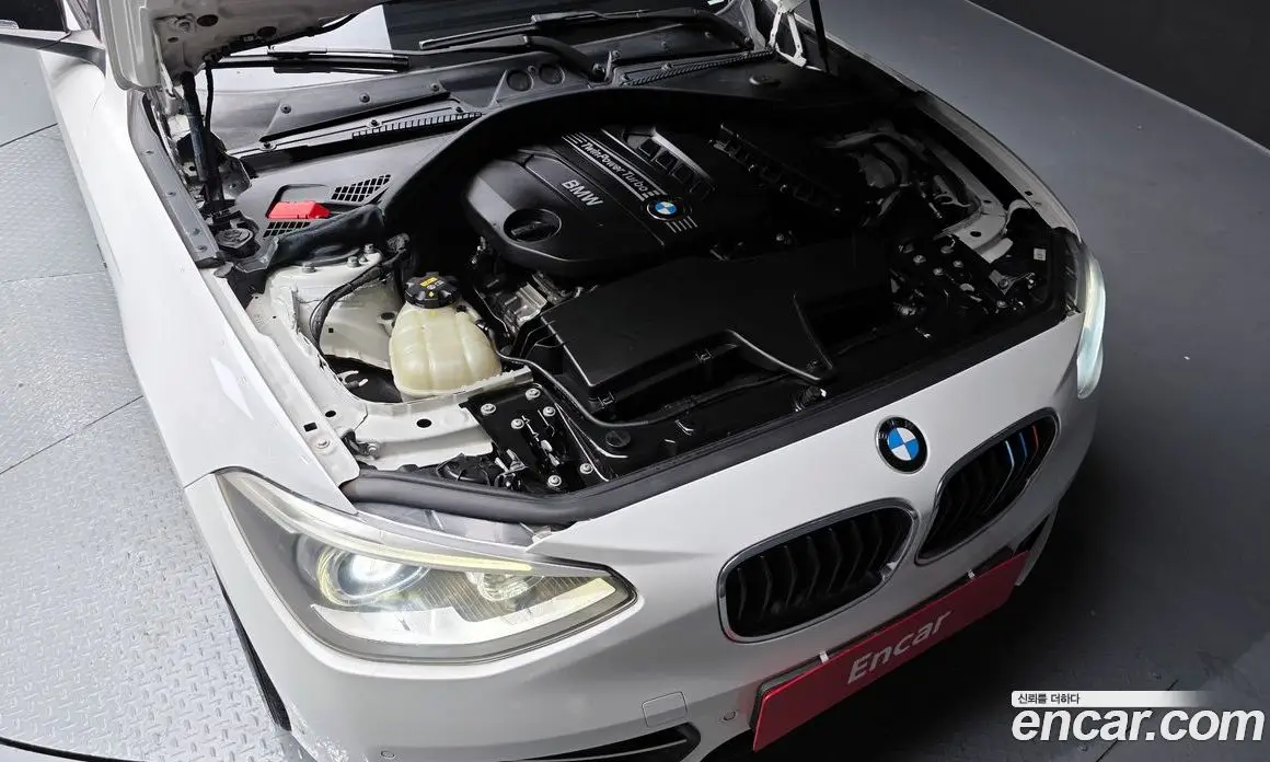 BMW 1 серия 2015 2.0 автомат (гидро), фото 6
