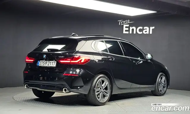 BMW 1 серия 2023 2.0 автомат (гидро), миниатюра 2