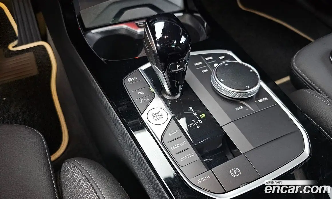 BMW 1 серия 2023 2.0 автомат (гидро), фото 12