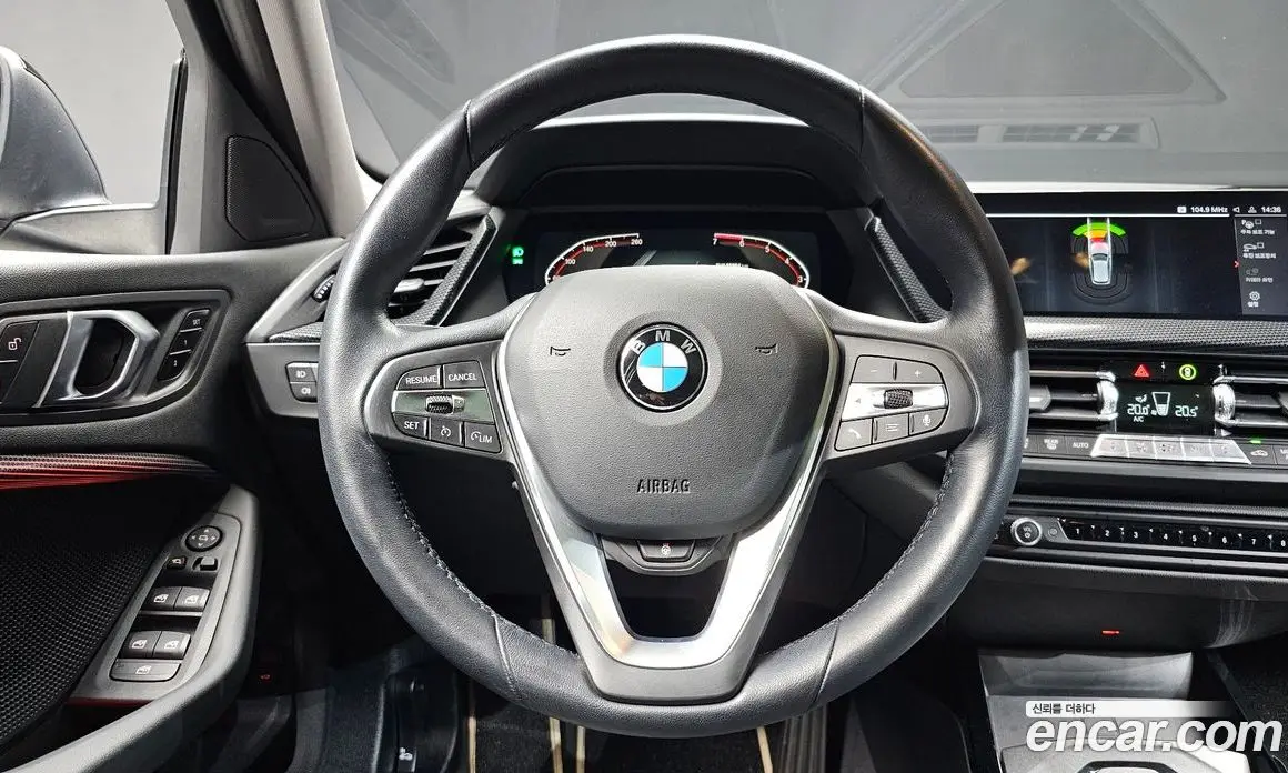 BMW 1 серия 2023 2.0 автомат (гидро), фото 19