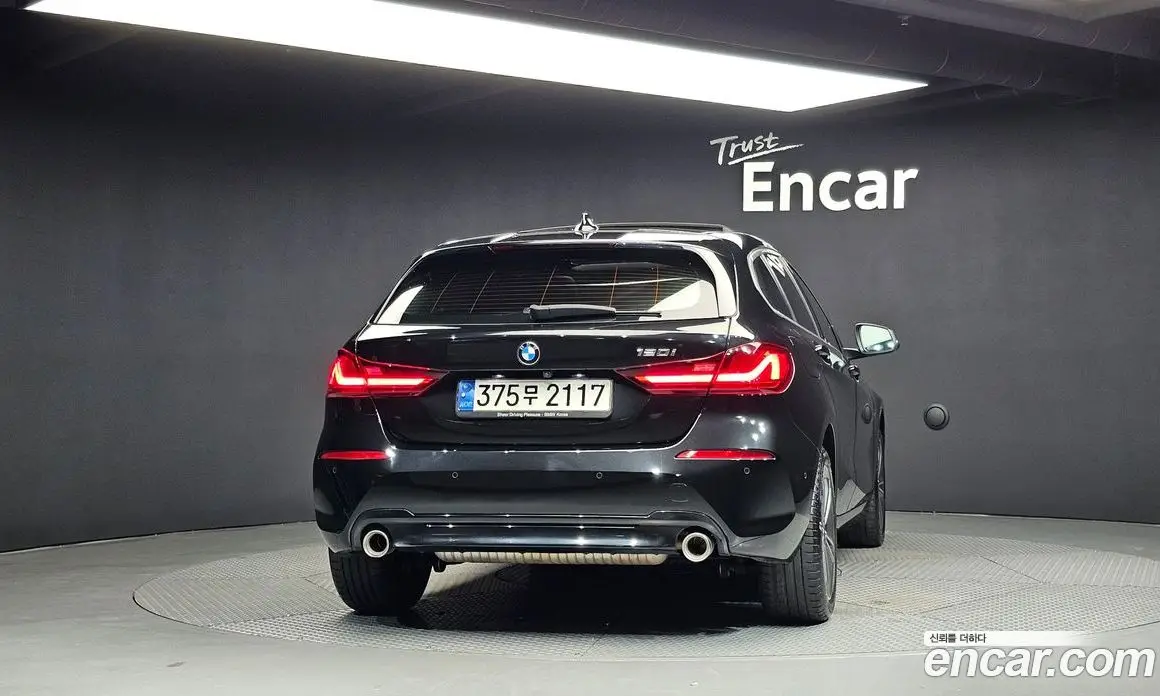 BMW 1 серия 2023 2.0 автомат (гидро), фото 4
