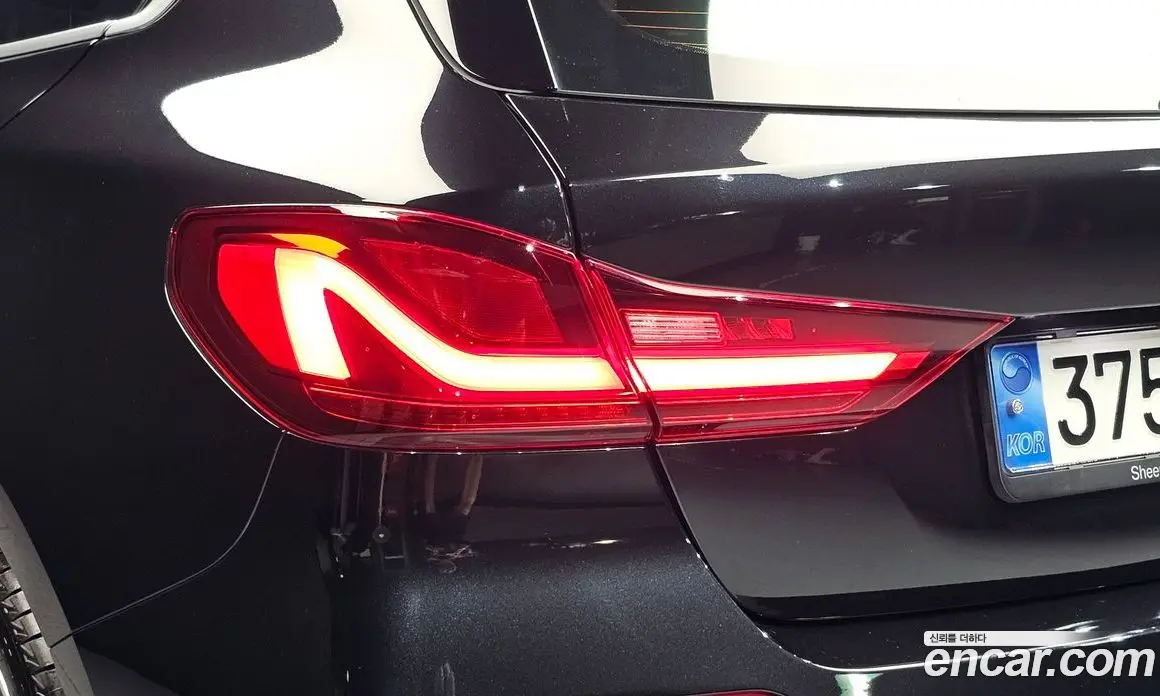 BMW 1 серия 2023 2.0 автомат (гидро), фото 9