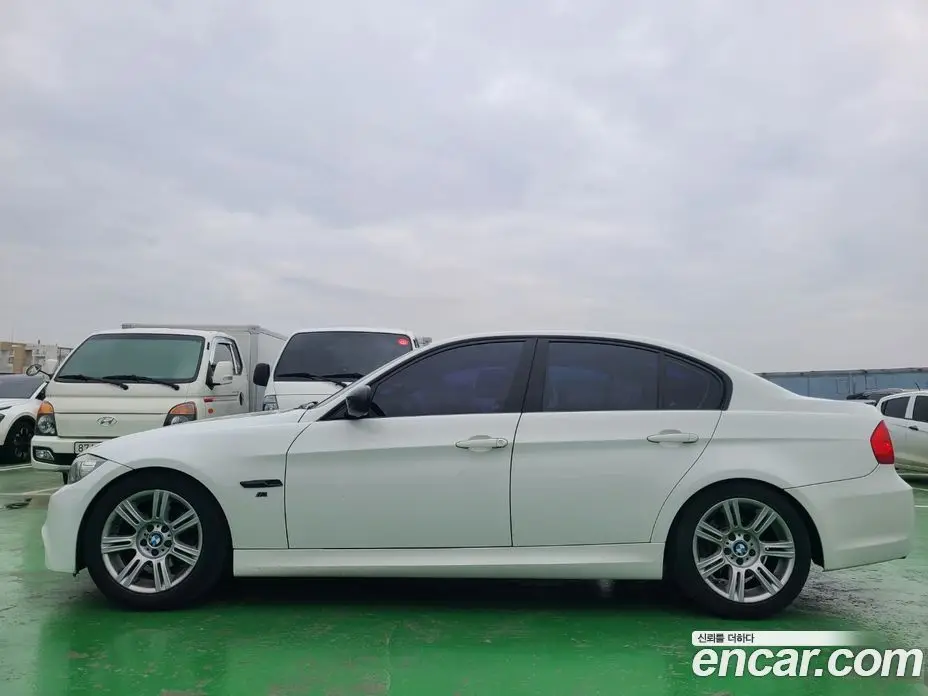 BMW 3 серия 2011 2.0 автомат (гидро), фото 3