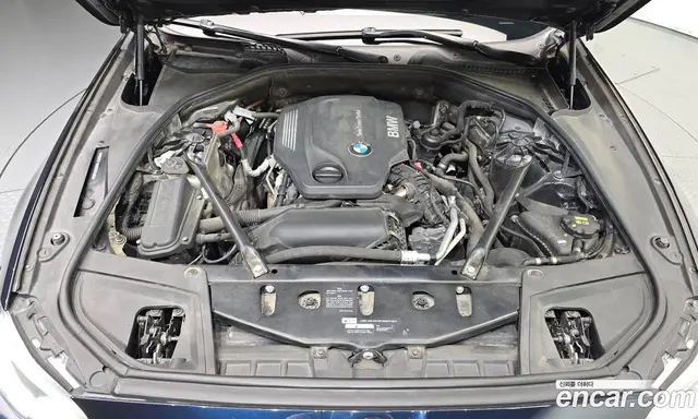 BMW 5 серия 2016 2.0 автомат (гидро), миниатюра 6